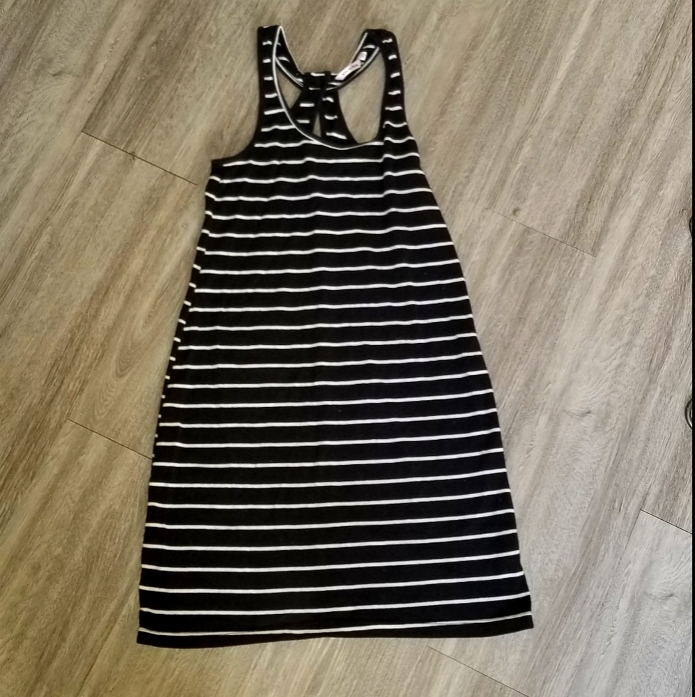 La Vien rose dress